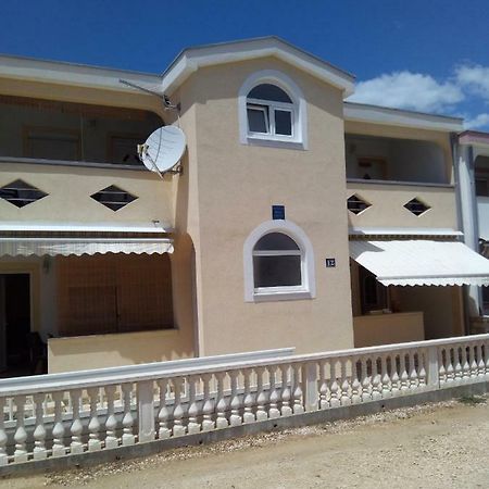 Apartment Marta Nin Exterior foto